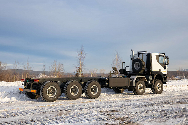 Шасси под застройку АМТ  832944» 10х10