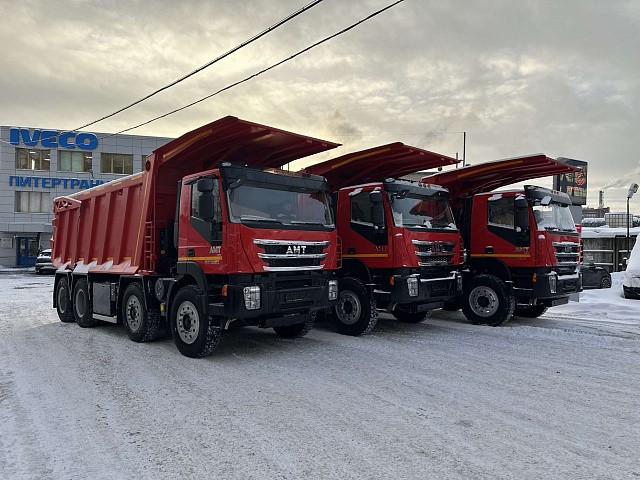 Карьерный самосвал AMT 752901 8х4 с кузовом 23м3