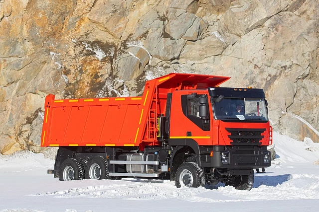 САМОСВАЛ "AMT 652900" 6х6