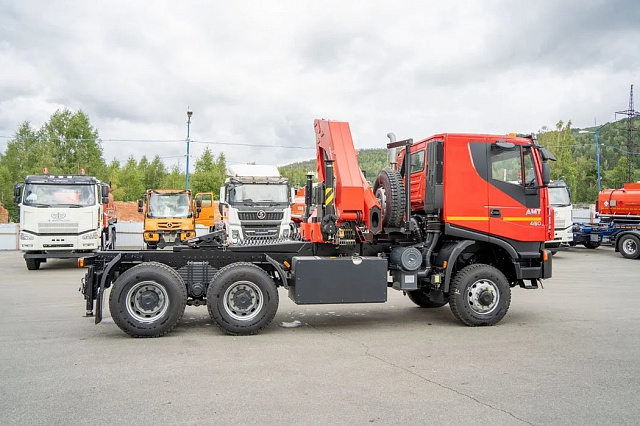 Седельный тягач «АМТ 632910»  6х6 с КМУ ИМ-320