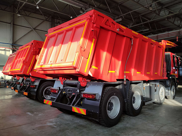 Карьерный самосвал AMT 752901 8х4 с кузовом 23м3