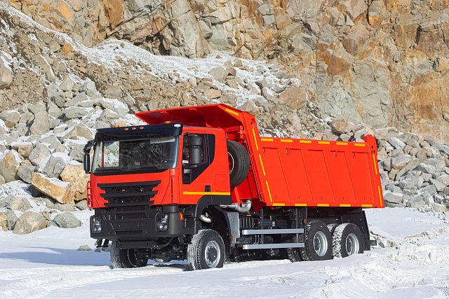 САМОСВАЛ "AMT 652900" 6х6