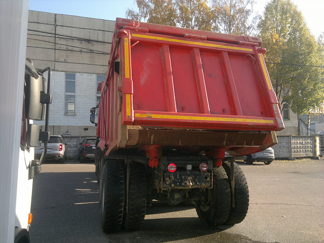 Самосвал AMT N.V.753901 8х4 с кузовом 23 м3